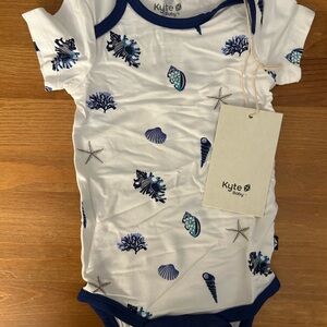 Kyte Baby Royal Seashell Onesie NWT